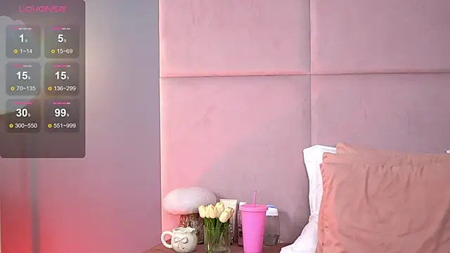 AlmaLuv online show from 10, 9, 2025