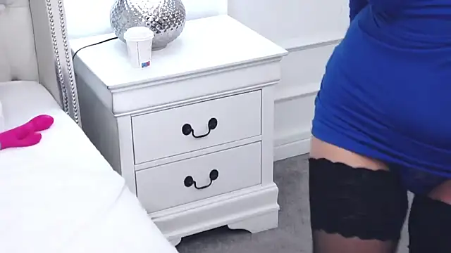 KiaraDevlynn online show from 19, 12, 2024