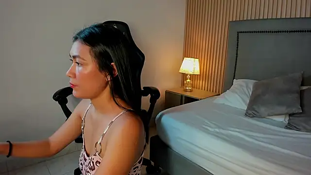 violetta mendoza  online show from 26, 1, 2025