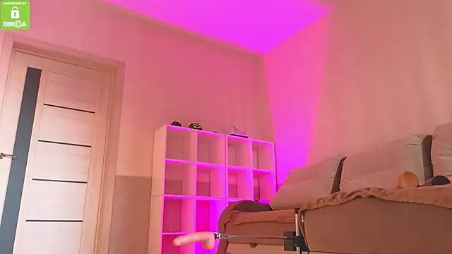 Katy perry  online show from 30, 10, 2025