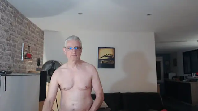 Snapshot of Goduleur69 chatting on 8, 11, 2025 Goduleur69 online show from 8, 11, 2025