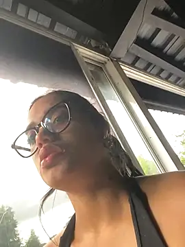 ElaEndez  online show from 3, 10, 2025