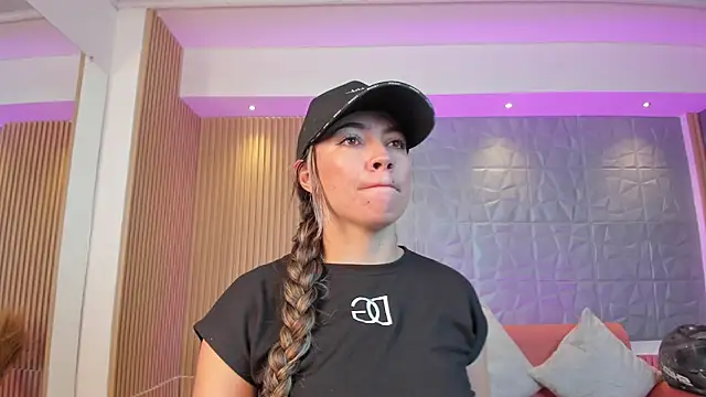 Alessia Taylorr online show from 18, 3, 2025