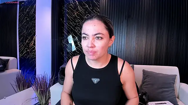 Alessia Taylorr online show from 13, 10, 2025