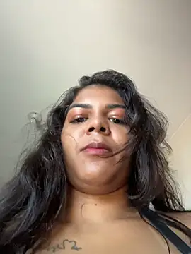 Indiazinhax online show from 15, 4, 2026