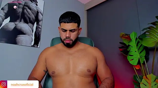 noah crux online show from 8, 4, 2026