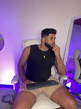 noah crux online show from 8, 3, 2025