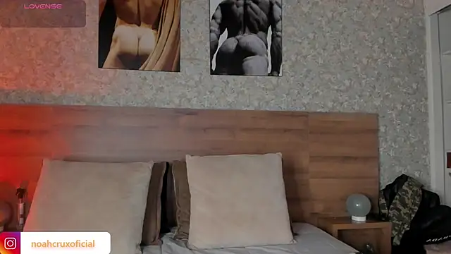 noah crux online show from 27, 9, 2025