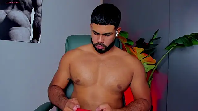 noah crux online show from 11, 4, 2026