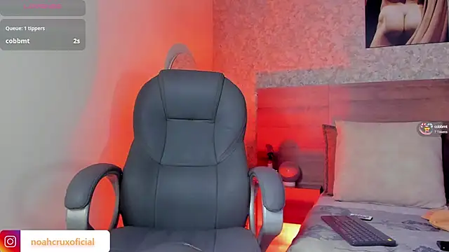 noah crux online show from 23, 9, 2025