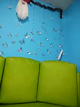 evelyn prince1 online show from 4, 12, 2025