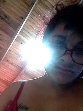 Snapshot of MagaliExequiel chatting on 28, 12, 2024 MagaliExequiel online show from 28, 12, 2024