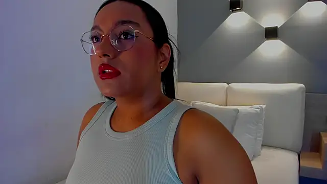 Snapshot of ellamontoya chatting on 25, 9, 2025 ellamontoya online show from 25, 9, 2025