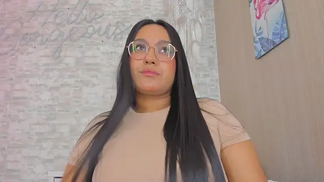 Snapshot of ellamontoya chatting on 16, 3, 2025 ellamontoya online show from 16, 3, 2025