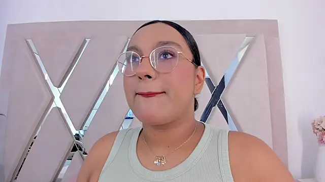 ellamontoya online show from 9, 2, 2026