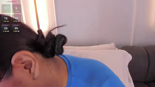 Snapshot of ellamontoya chatting on 4, 11, 2025 ellamontoya online show from 4, 11, 2025