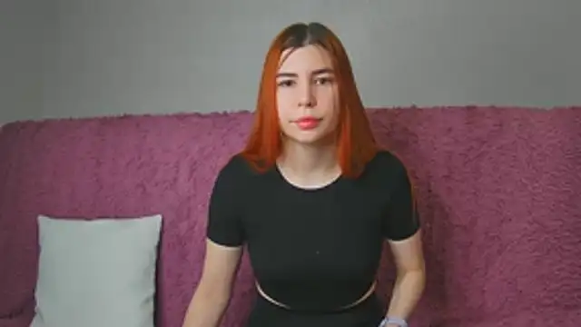 Snapshot of ElllaNuar chatting on 3, 3, 2026 ElllaNuar online show from 3, 3, 2026