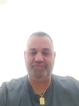 Snapshot of your_man85 chatting on 21, 12, 2025 your man85 online show from 21, 12, 2025