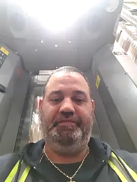 Snapshot of your_man85 chatting on 24, 12, 2024 your man85 online show from 24, 12, 2024