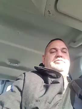 Snapshot of your_man85 chatting on 19, 12, 2025 your man85 online show from 19, 12, 2025