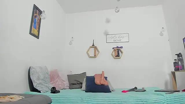 clarise cooper online show from 21, 10, 2025