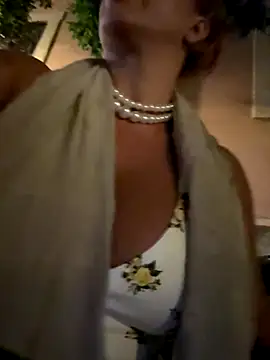 Selvaggia official83 online show from 21, 9, 2025