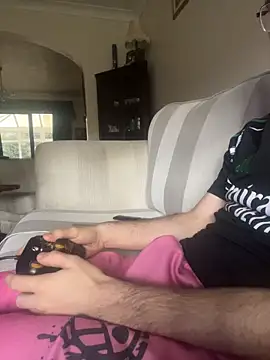 EE123458 online show from 7, 11, 2025