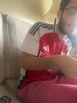 EE123458 online show from 13, 9, 2025