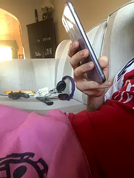 EE123458 online show from 28, 11, 2025