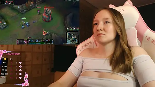 Snapshot of MoonlishSiren chatting on 20, 9, 2025 MoonlishSiren online show from 20, 9, 2025