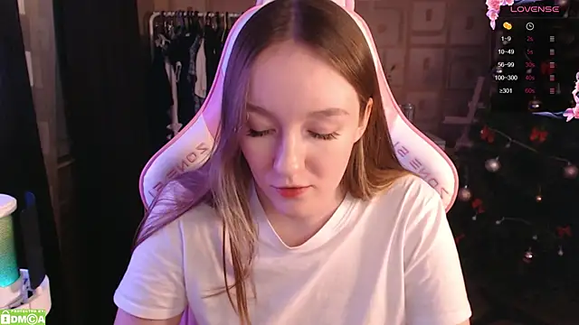 Snapshot of MoonlishSiren chatting on 26, 1, 2025 MoonlishSiren online show from 26, 1, 2025