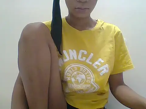 Snapshot of DADDYS_shuga chatting on 5, 7, 2026 DADDYS shuga online show from 5, 7, 2026