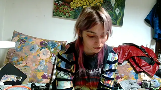 Sophie Bell online show from 16, 10, 2025