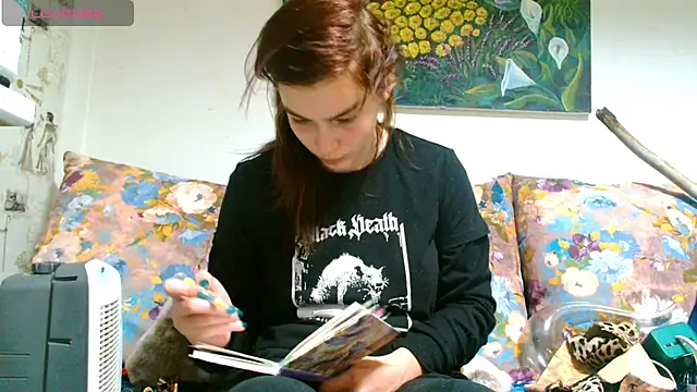 Sophie Bell online show from 14, 3, 2025