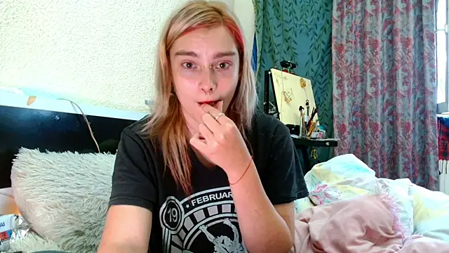 Sophie Bell online show from 8, 5, 2026