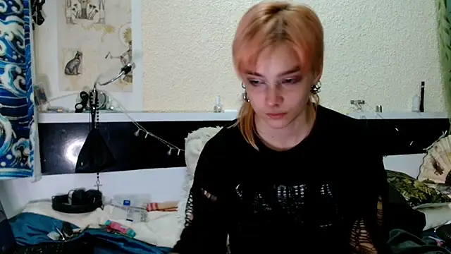 Sophie Bell online show from 7, 6, 2026