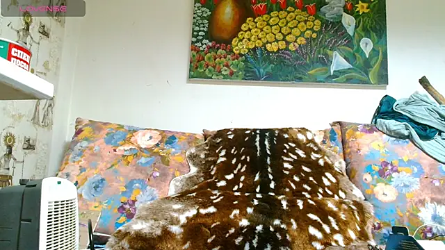 Sophie Bell online show from 13, 3, 2025