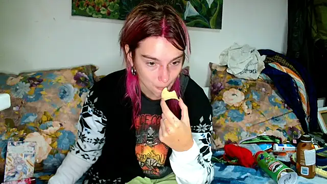 Sophie Bell online show from 2, 10, 2025