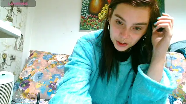 Sophie Bell online show from 9, 3, 2025