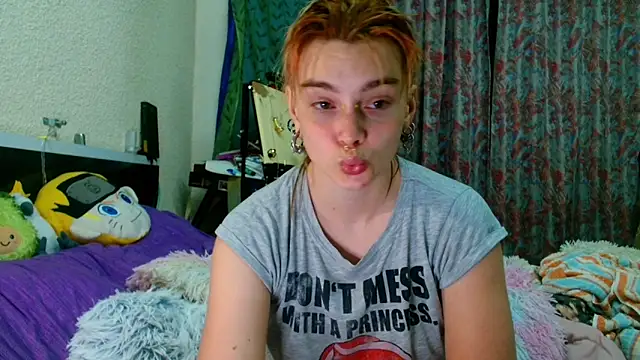 Sophie Bell online show from 22, 5, 2026