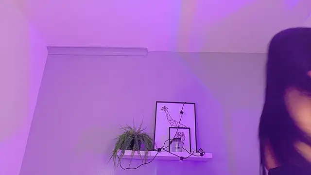 KendalMilleer online show from 7, 10, 2025