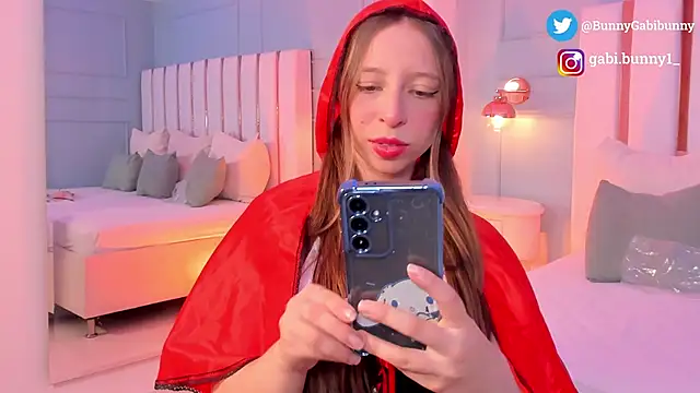 gabi bunny online show from 10, 10, 2025