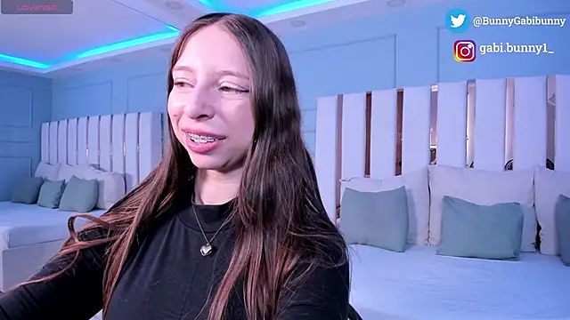 gabi bunny online show from 17, 6, 2026