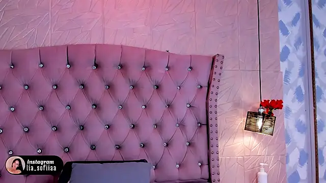 lia sofiia online show from 18, 2, 2026