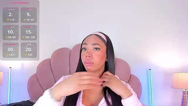 Nicole Paradise online show from 26, 2, 2026