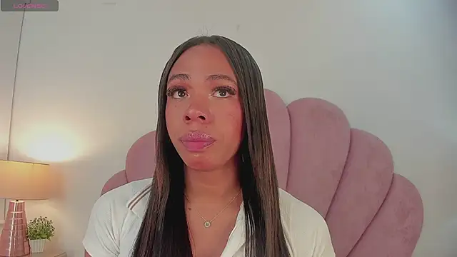 Nicole Paradise online show from 22, 3, 2025