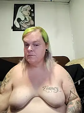 Trans Girl next door420 online show from 3, 4, 2026