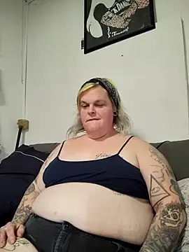 Trans Girl next door420 online show from 12, 4, 2026