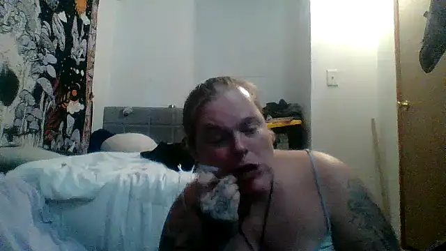 Trans Girl next door420 online show from 2, 8, 2026