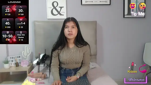 SophiaMeyerst online show from 13, 5, 2026